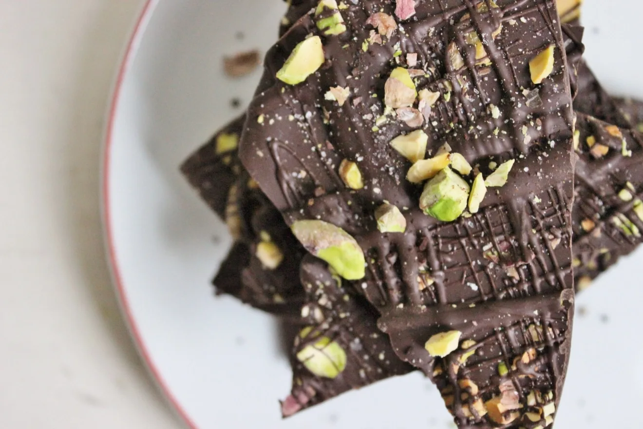 dark-chocolate-coffee-bark (1)