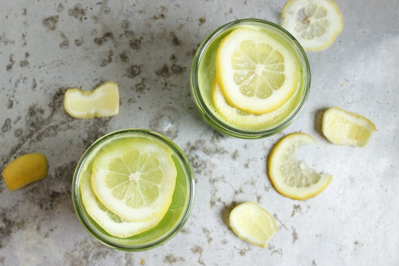 Boozy Green Lemonade + happy first blogiversary to me!