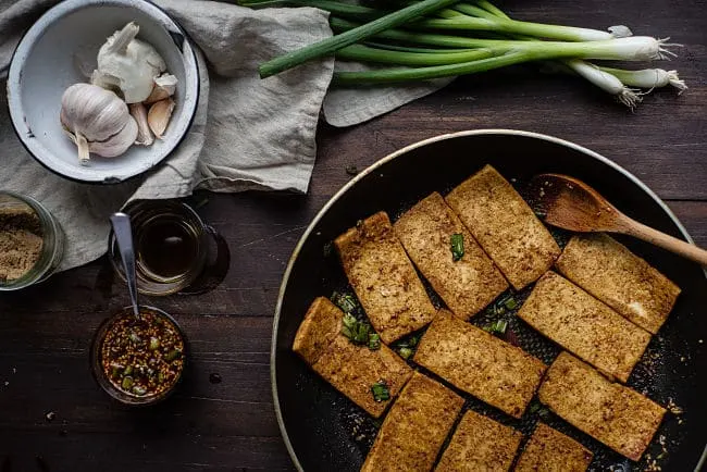 Soy-Braised Tofu | Two Reds Bowls via @withfoodandlove