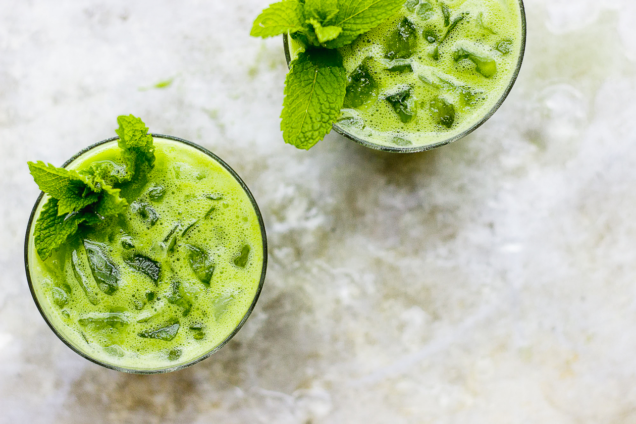 The Green Drink with Pineapple + Mint | A vegan, go-to, classic green drink lightly sweetened with pineapple and mint. A green drink for summer. An easy green drink for breakfast, lunch or snack. 