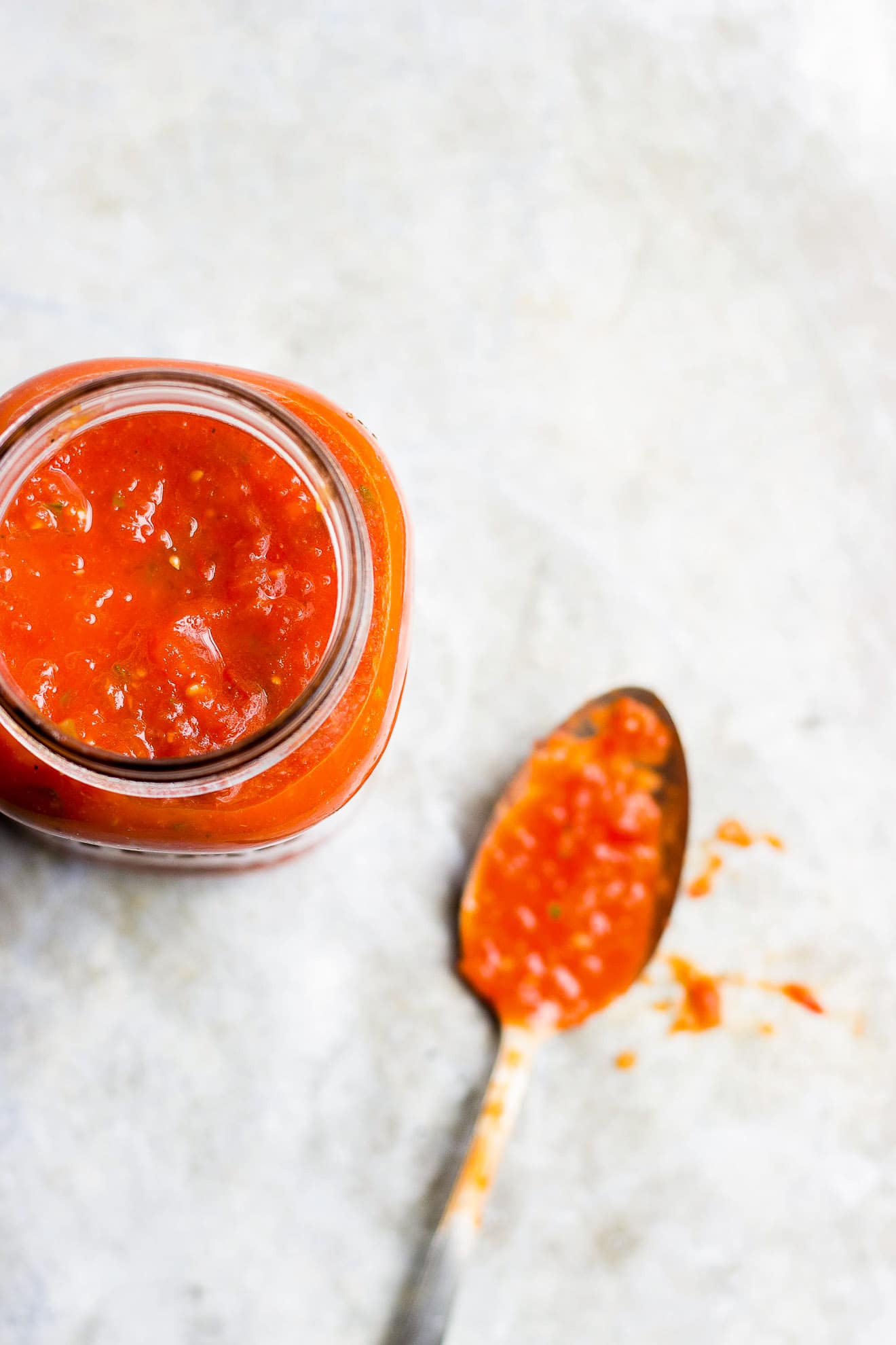 easy tomato sauce in jar
