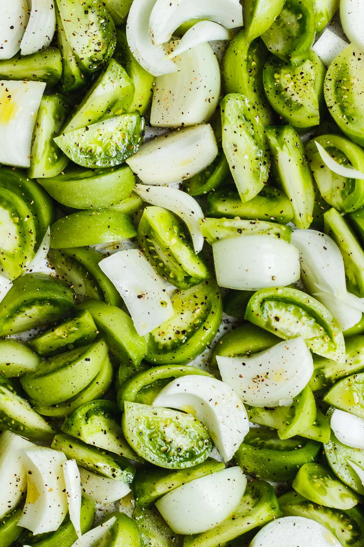 tray of green tomatoes 