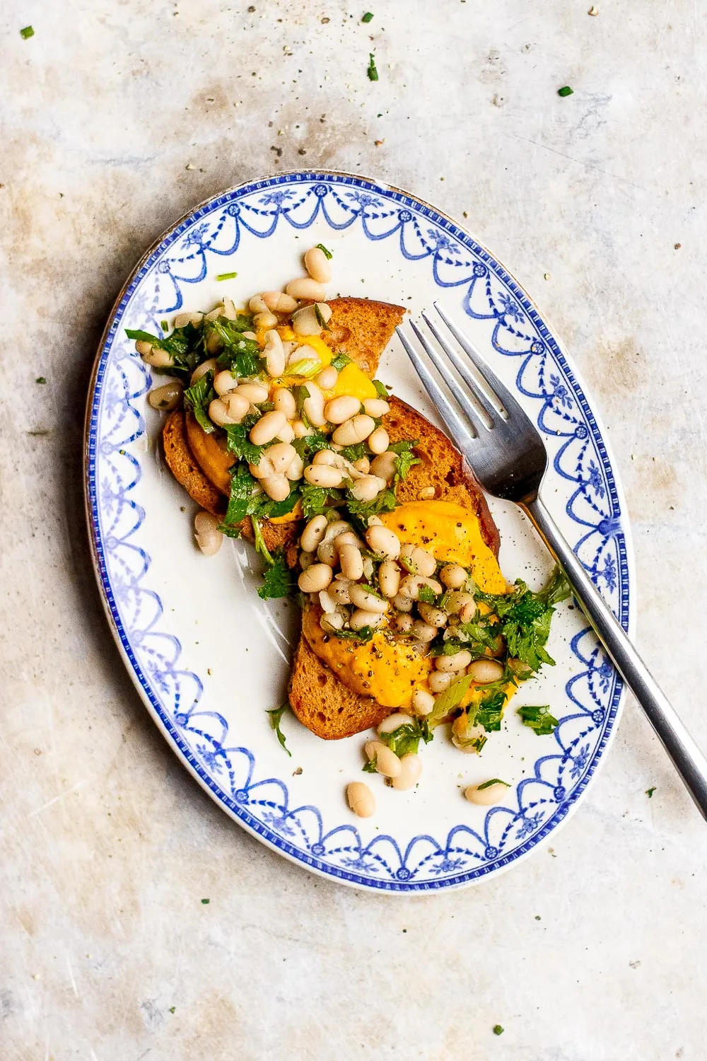 butternut squash sauce on toast with beans