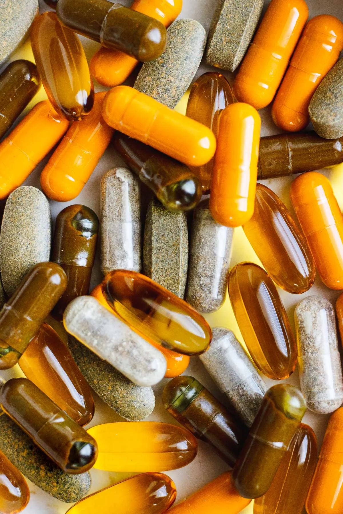 golden capsule supplements
