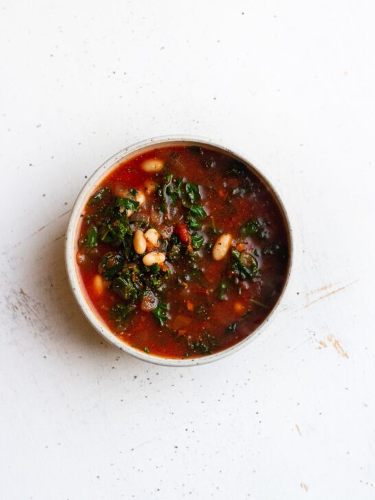 bowl of tomato kale soup