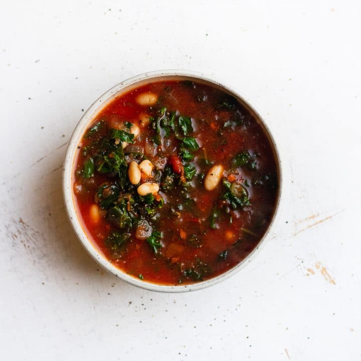 bowl of tomato kale soup