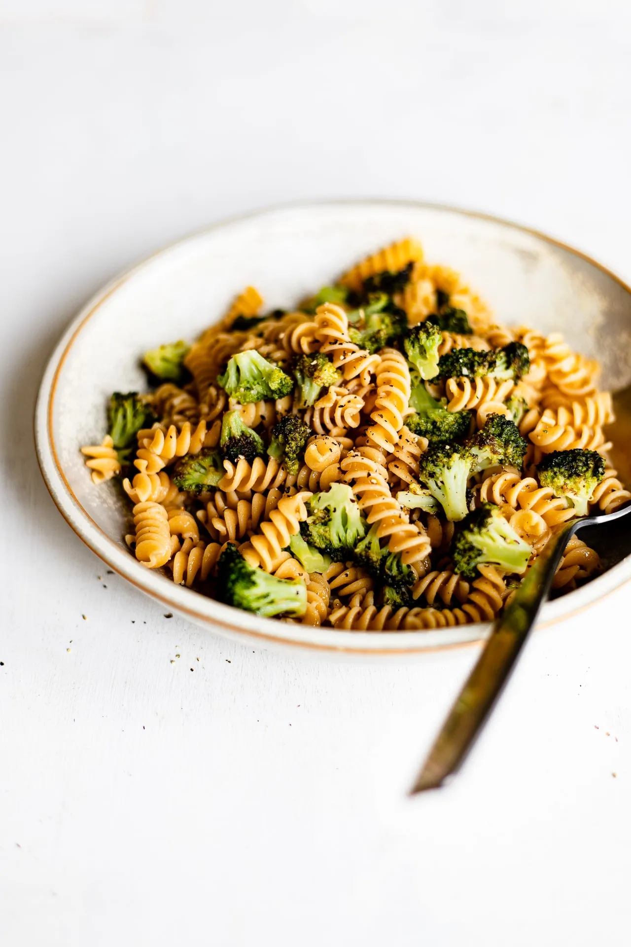 Lemon Pepper Broccoli Rotini with Garlic (vegan, gluten-free)